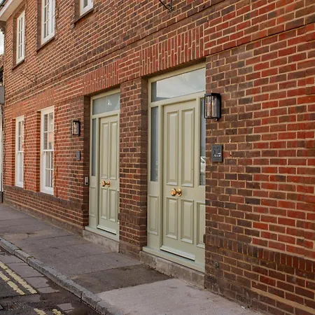 Charles Hope Salisbury Centre Apartment Exterior photo