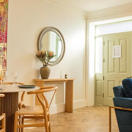 Charles Hope Salisbury Centre Apartment Exterior photo