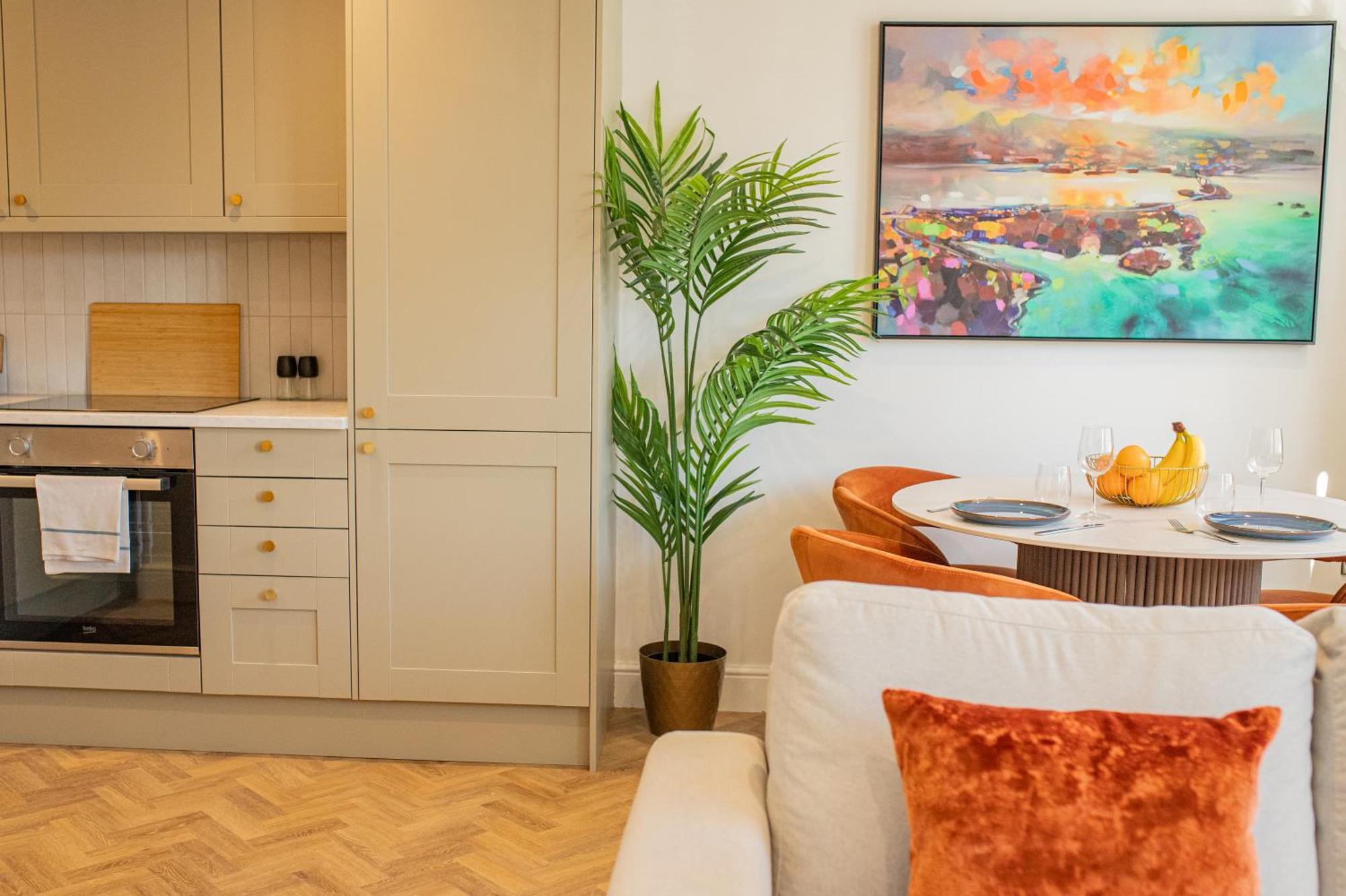 Apartment Charles Hope Centre Salisbury