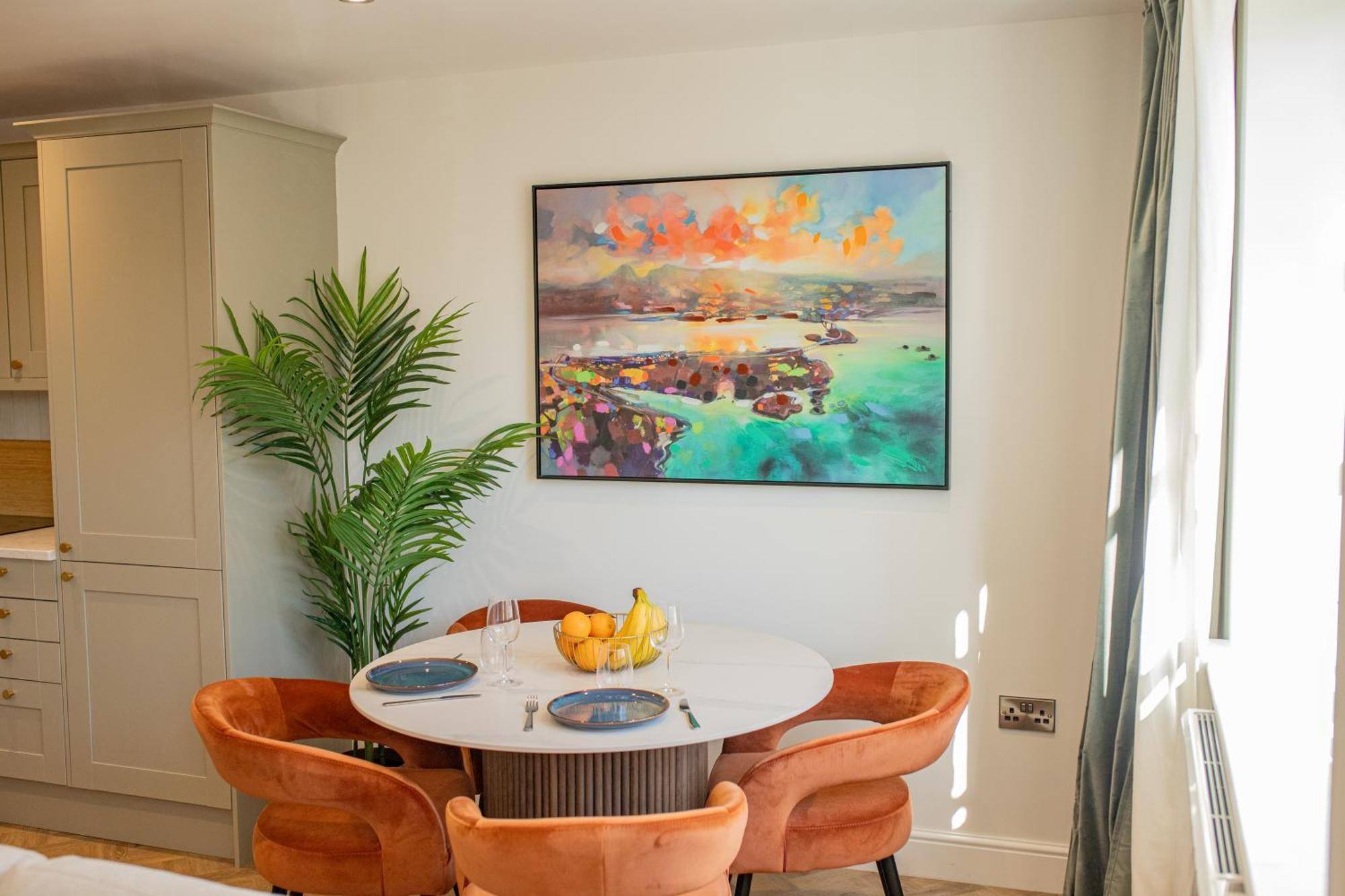 Charles Hope Centre Apartment