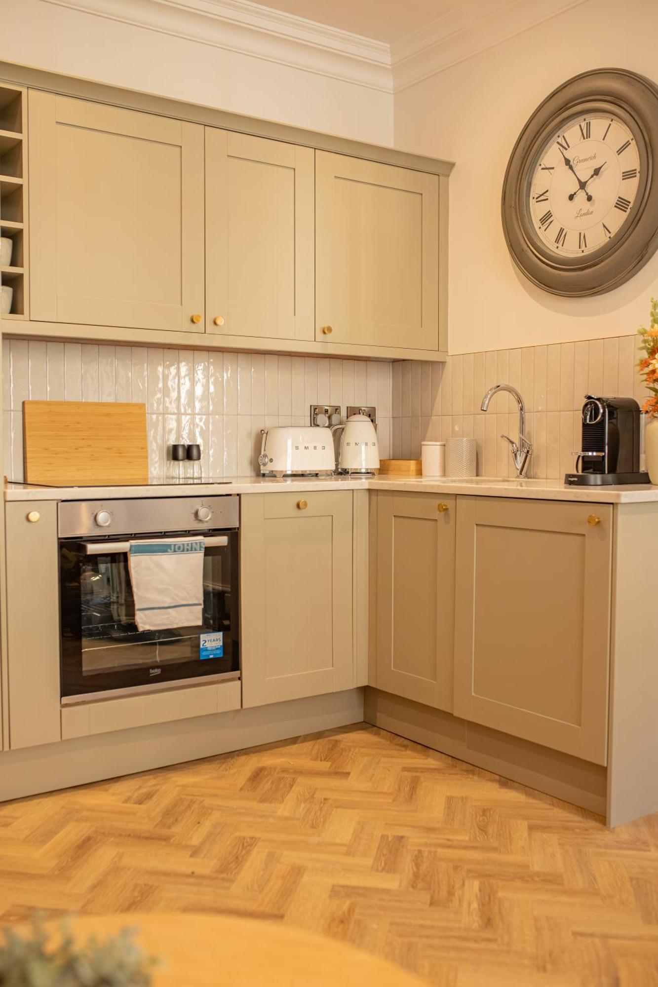 Charles Hope Centre Apartment Salisbury