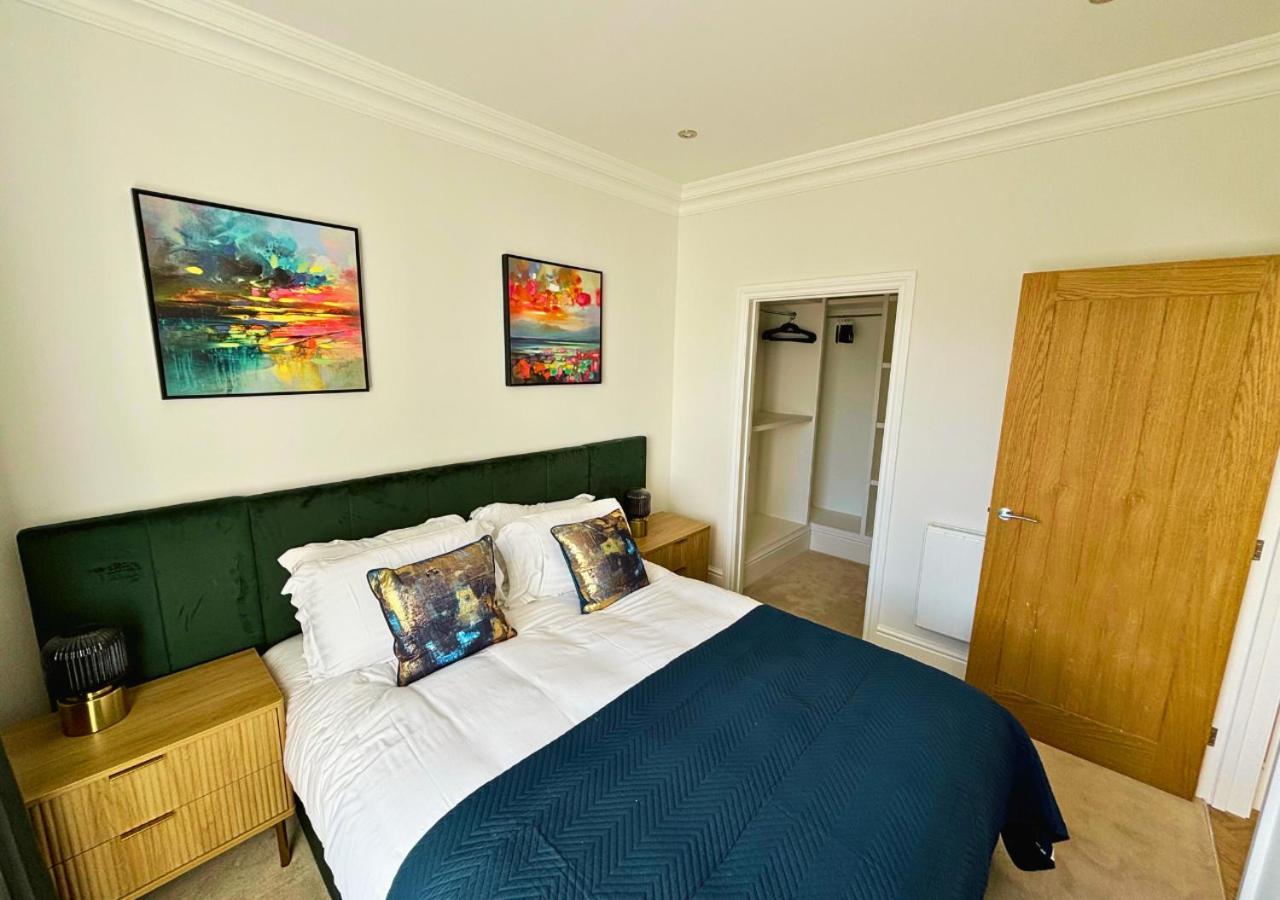 Apartment Charles Hope Centre