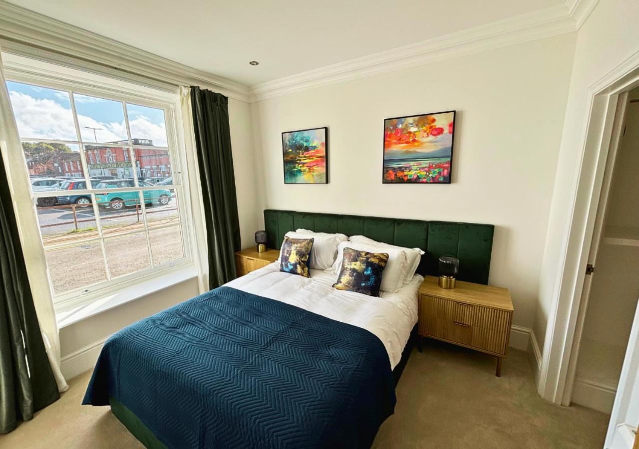 Apartment Charles Hope Centre Salisbury